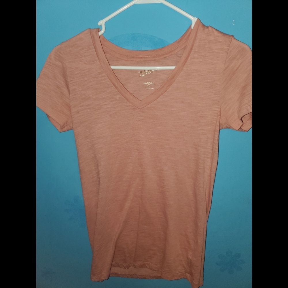 Pink v neck t shirt